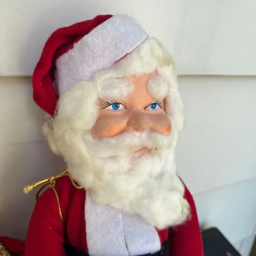 VTG Handmade Santa Mrs Claus Dish Soap Bottle Dolls Christmas Decor Pair